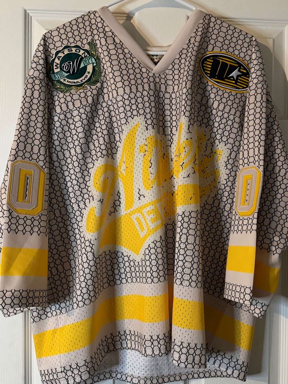 Watson Men's Beige and Yellow Graphic Hockey-Style Sweater